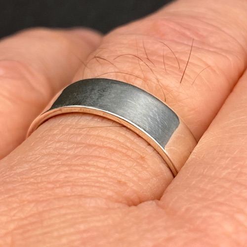 Seamless Sterling Silver Wedding Band